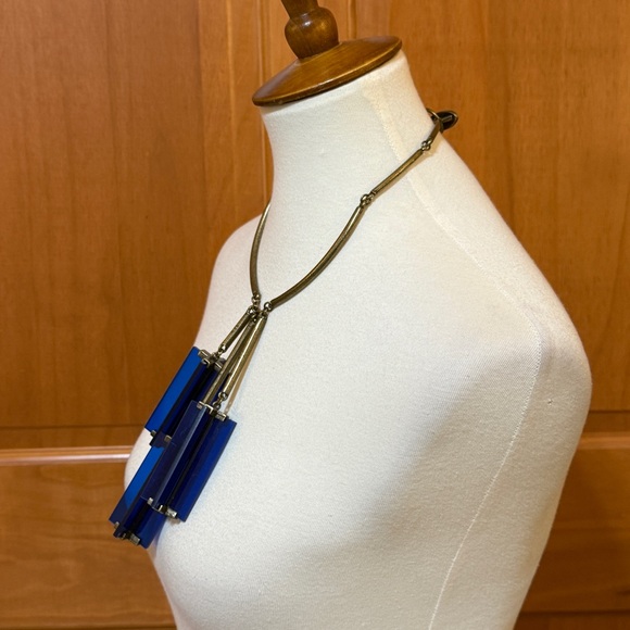 Lele Rose Acryllic Lavalier Necklace - Picture 7 of 9